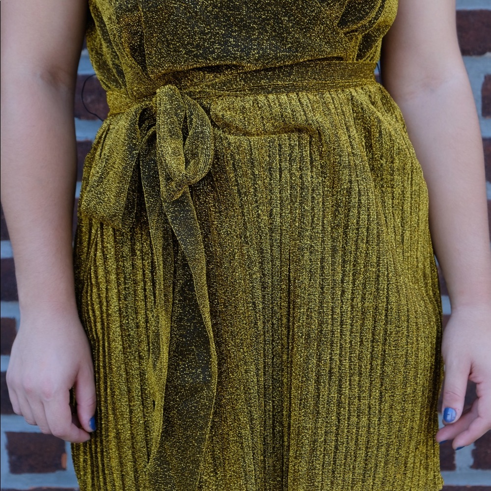 BRAND NEW Lenni the Lable Gold Dress
